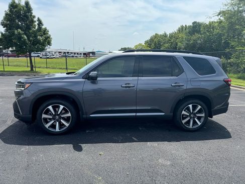 New 2025 Honda Pilot Elite image 4