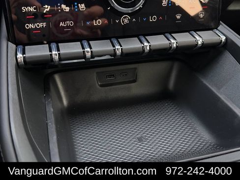 New 2027 GMC Terrain Elevation w/ Elevation Premium Package FWD image 18