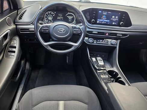 Used 2022 Hyundai Sonata SEL w/ Convenience Package FWD image 10