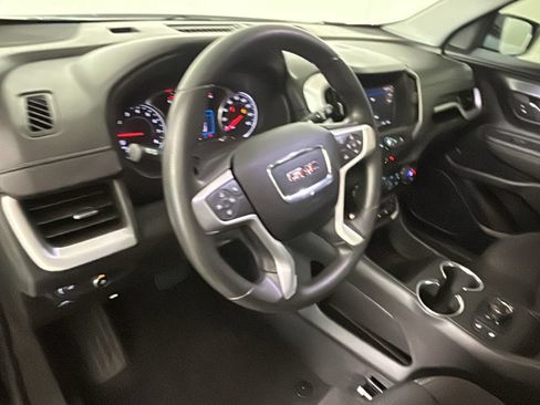 Used 2022 GMC Terrain SLE w/ Driver Convenience Package AWD/4WD image 16