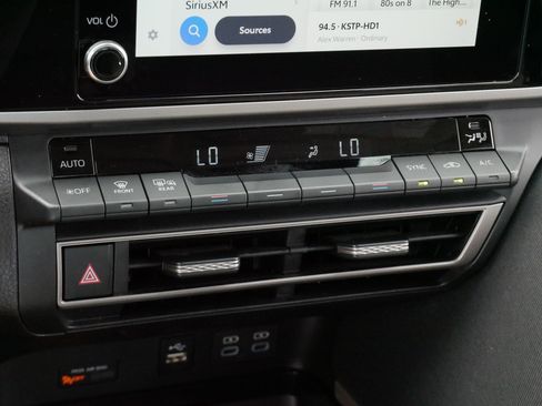 Certified 2025 Toyota Camry LE w/ Convenience Package FWD image 23