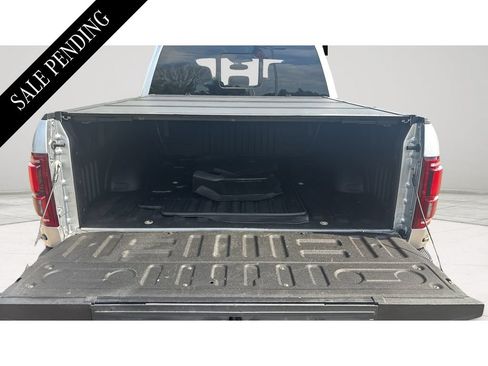 Used 2019 Ford F150 Raptor w/ Equipment Group 802A Luxury AWD/4WD image 21