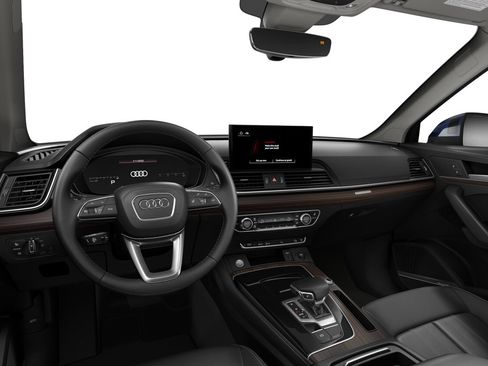 Certified 2023 Audi Q5 2.0T Premium Plus w/ Premium Plus Package AWD/4WD image 3