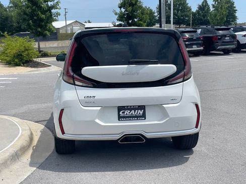 Certified 2023 Kia Soul GT-Line FWD image 6