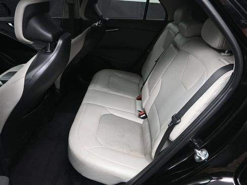 Certified 2023 Kia Niro EX Touring FWD image 28
