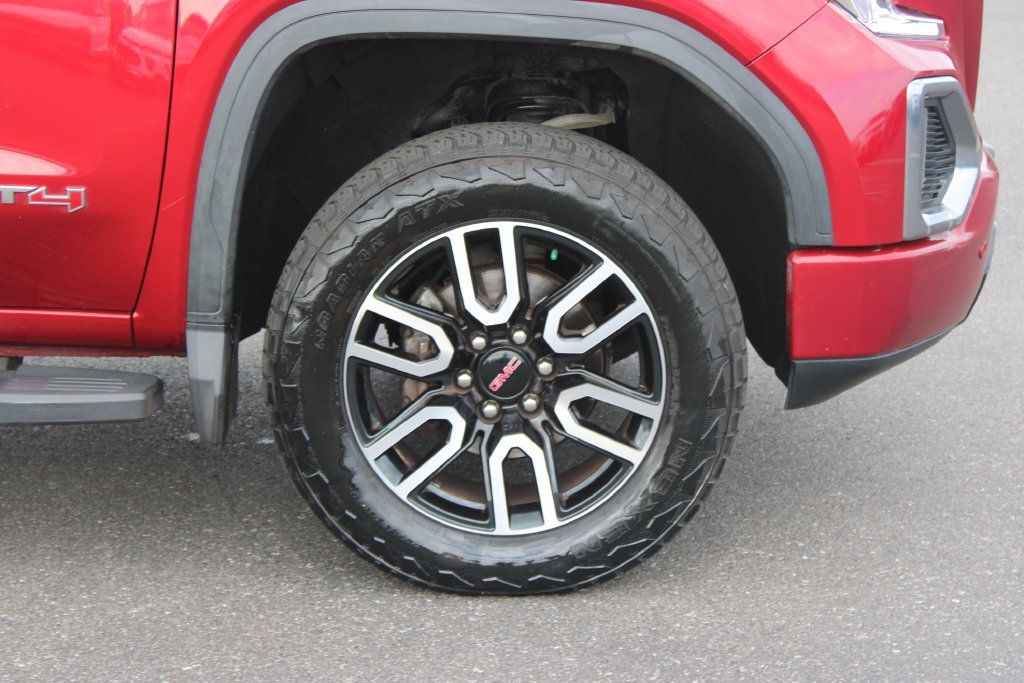 Used 2021 GMC Sierra 1500 AT4 w/ AT4 Preferred Package AWD/4WD image 12