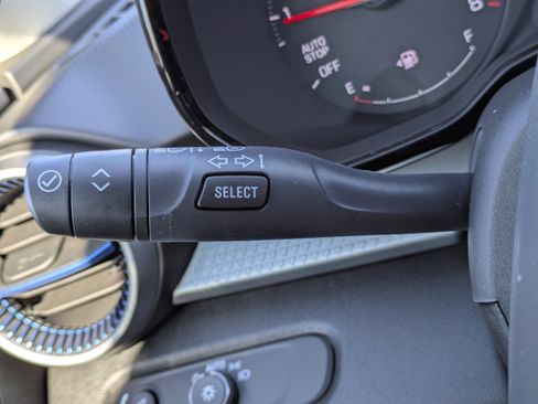 New 2026 Chevrolet Trax LS w/ LS Convenience Package image 17