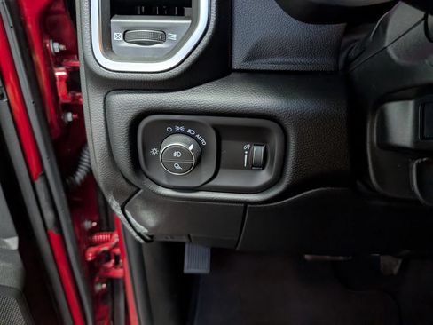 Used 2026 RAM 2500 Big Horn AWD/4WD image 19