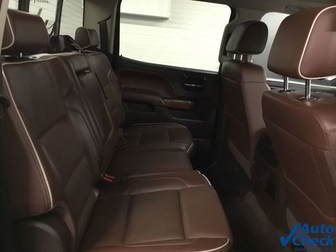 Used 2017 Chevrolet Silverado 1500 High Country image 38