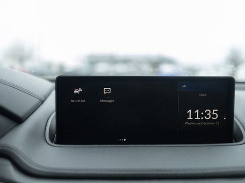 Used 2023 Acura MDX SH-AWD w/ Advance Package image 9