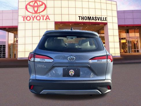 New 2025 Toyota Corolla Cross L image 6