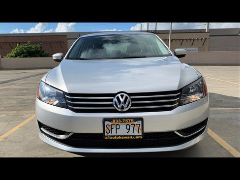 Used 2014 Volkswagen Passat 1.8T Wolfsburg Edition image 2