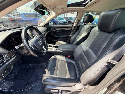 Used 2022 Honda Accord EX-L image 11