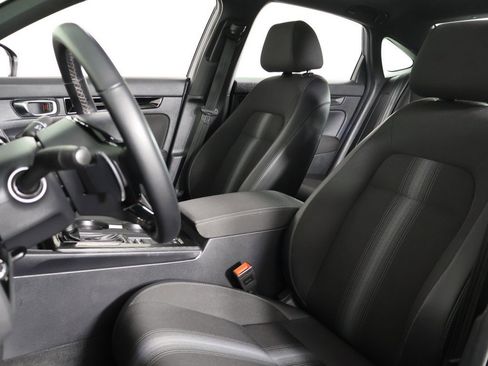 Used 2025 Honda Civic Sport image 29