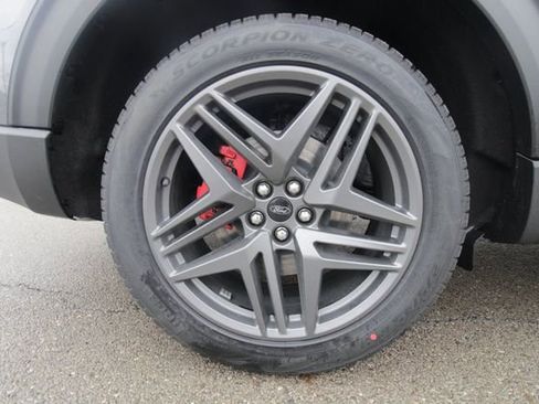 New 2026 Ford Explorer ST-Line w/ ST-Line Street Pack image 15