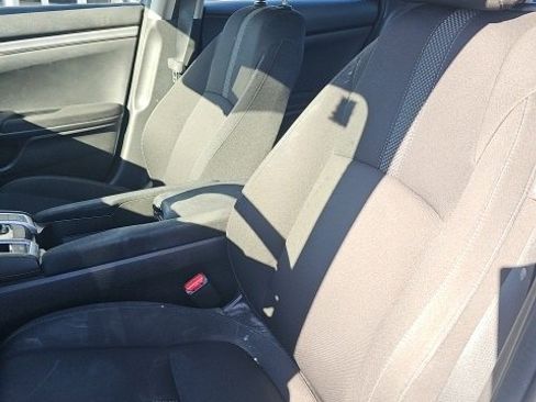 Used 2019 Honda Civic LX image 4