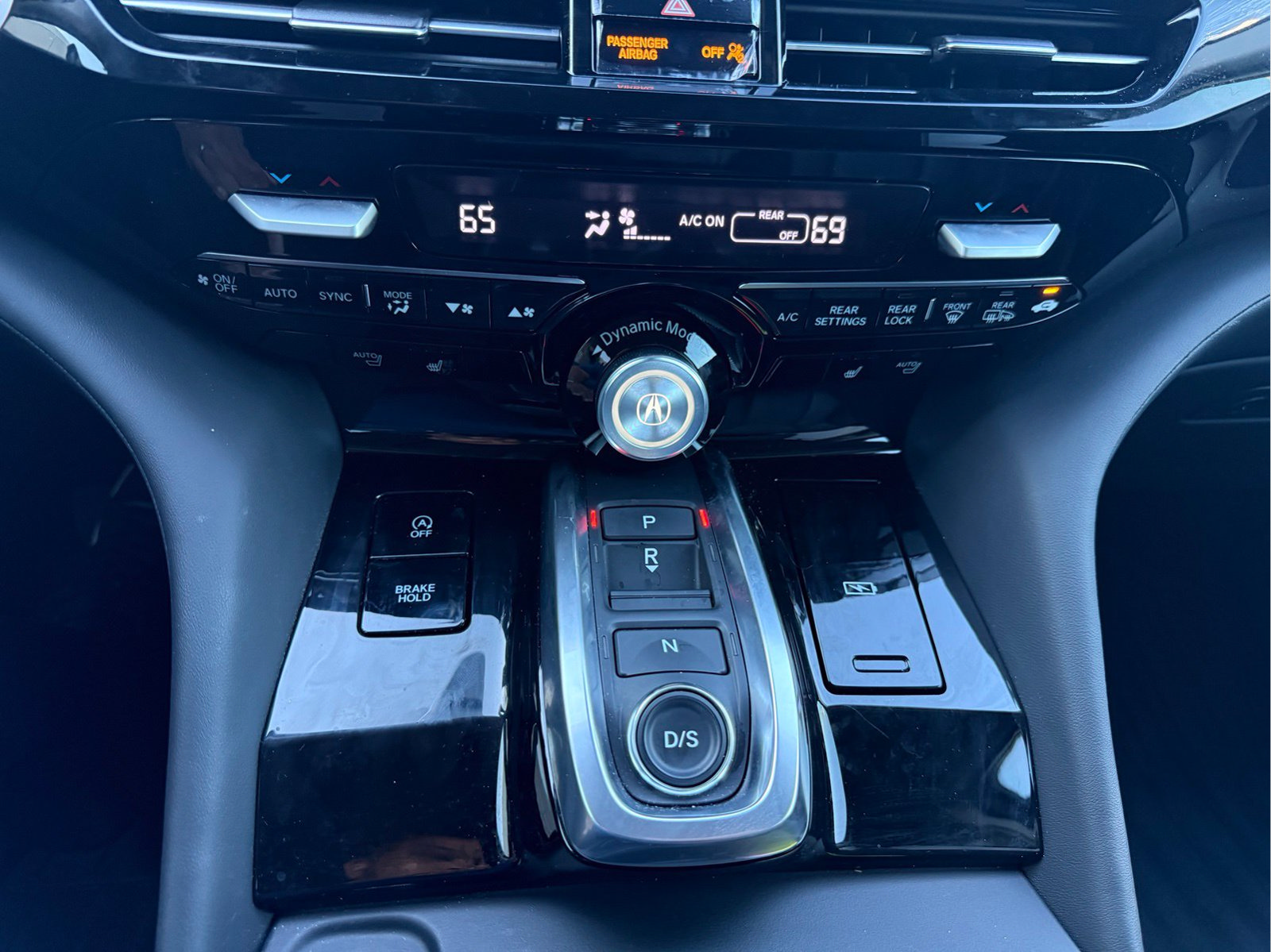 Used 2026 Acura MDX w/ Technology Package FWD image 15