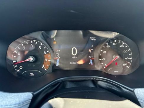 Used 2024 Jeep Compass Latitude AWD/4WD image 25