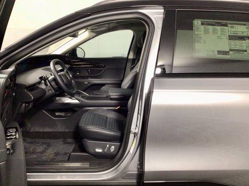 New 2026 Lincoln Nautilus Reserve w/ Jet Appearance Package image 18