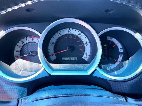 Used 2013 Toyota Tacoma PreRunner w/ TRD Sport Pkg RWD image 25