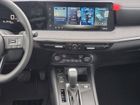 New 2026 Nissan Kicks SV AWD/4WD image 30