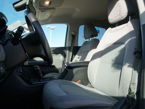 Used 2016 Chevrolet Colorado W/T w/ WT Convenience Package image 15