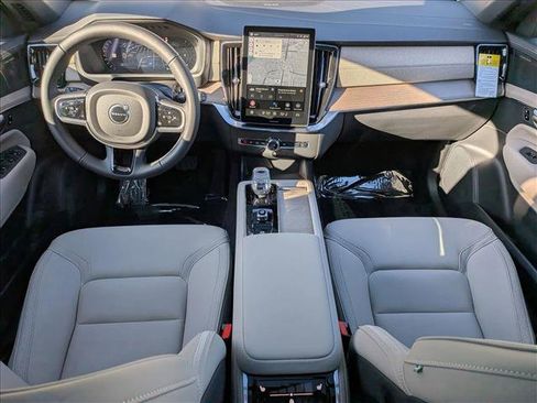 New 2026 Volvo XC90 B6 Plus w/ Protection Package Premier image 16