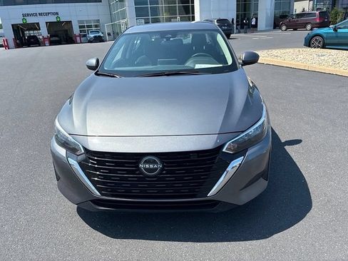 Used 2024 Nissan Sentra SV FWD image 19