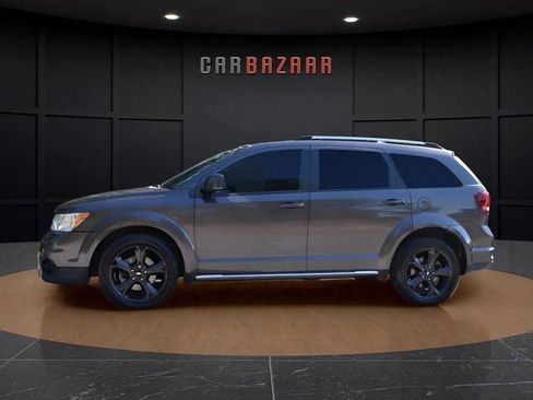 Used 2018 Dodge Journey Crossroad image 3