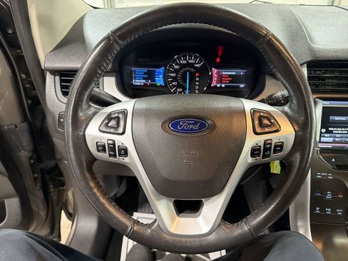 Used 2013 Ford Edge SEL image 11
