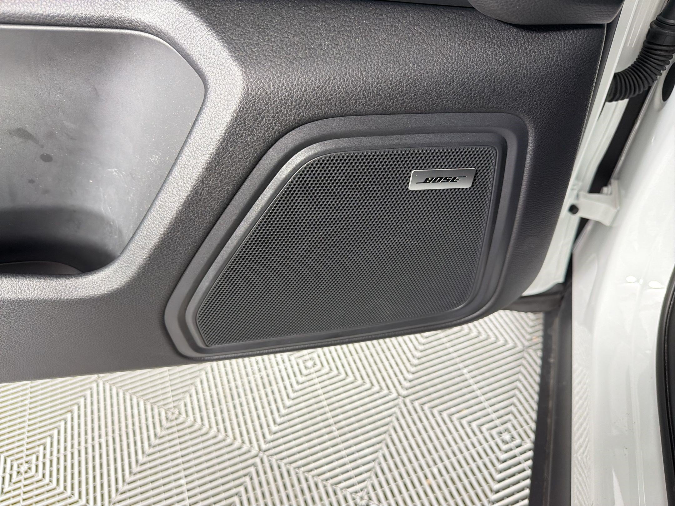 Certified 2026 Porsche Macan AWD/4WD image 21
