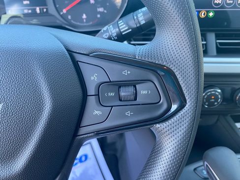 New 2026 Chevrolet Trax LS FWD image 27