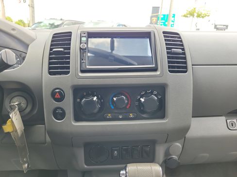 Used 2012 Nissan Frontier S RWD image 15