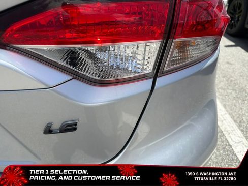 Used 2022 Toyota Corolla LE FWD image 4