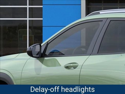 New 2026 Chevrolet Trax ACTIV w/ Sunroof Package FWD image 13