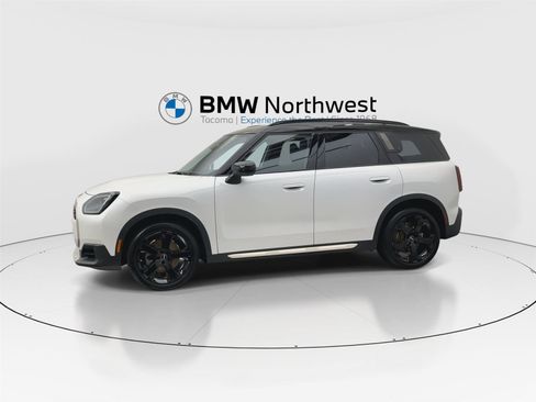 Used 2025 MINI Cooper Countryman S w/ Comfort Package Max AWD/4WD image 10