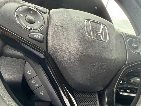Certified 2017 Honda HR-V EX image 18