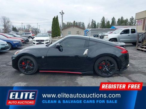 Used 2019 Nissan 370Z Touring Sport image 28