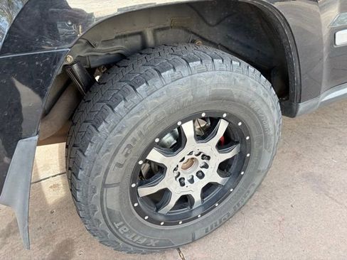 Used 2007 Jeep Grand Cherokee Limited w/ Trailer Tow Group IV image 15