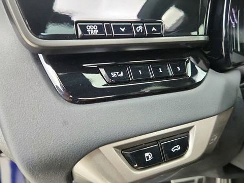 Used 2023 Lexus RX 350 F Sport w/ Cold Area Package image 36