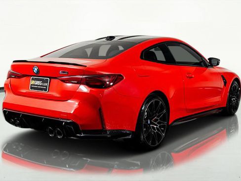 Used 2026 BMW M4 Competition w/ Executive Package image 10