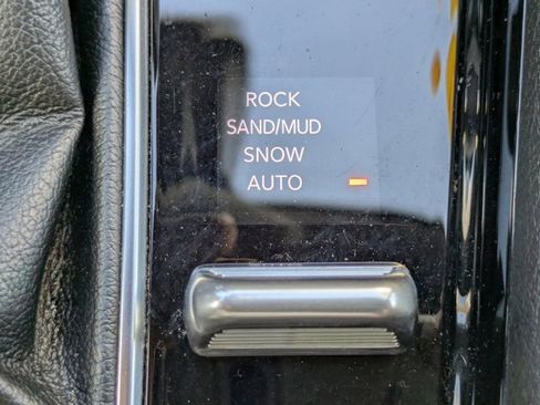 Used 2023 Jeep Compass Trailhawk image 26