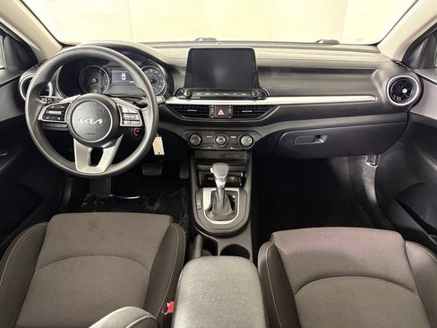 Used 2024 Kia Forte LXS FWD image 35