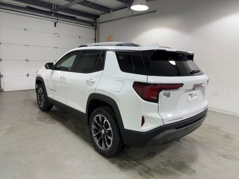 New 2026 GMC Terrain Elevation w/ Elevation Premium Package image 4