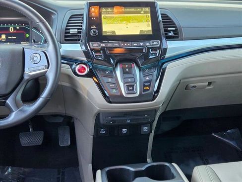 Used 2024 Honda Odyssey Touring image 15