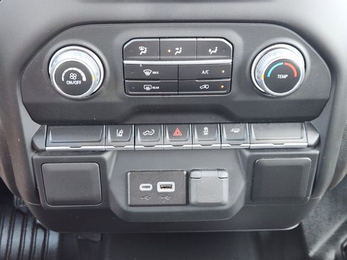 Used 2024 Chevrolet Silverado 2500 W/T w/ WT Convenience Package RWD image 21