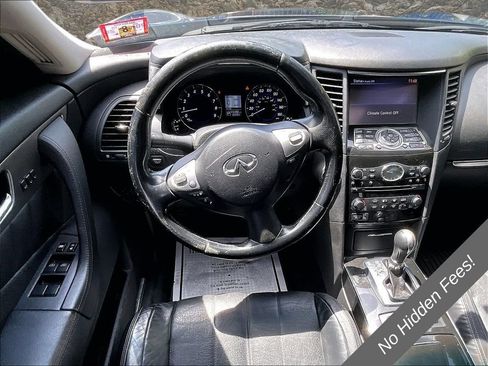 Used 2015 INFINITI QX70 AWD w/ Premium Package image 5