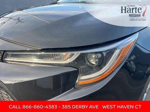 Used 2022 Toyota Corolla LE image 12