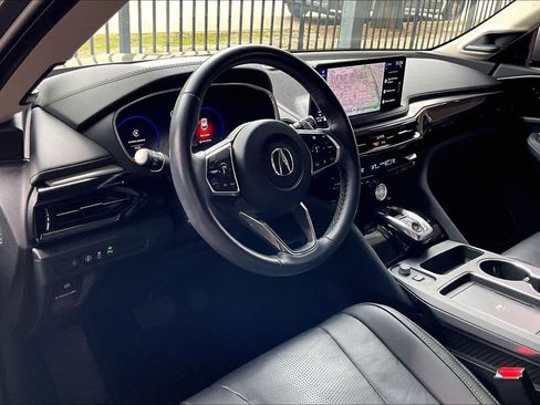 Used 2025 Acura MDX FWD w/ Technology Package image 17