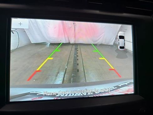 Used 2020 Ford Fusion Titanium image 21